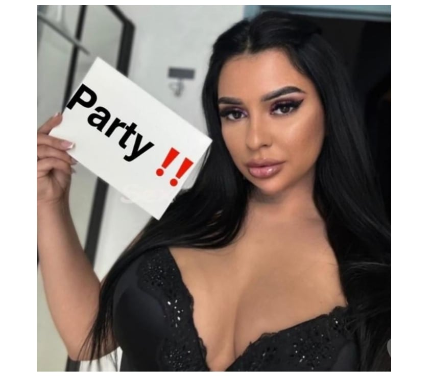 Escorts West Midlands Coventry - Photos for MIA⚫BEST OWO⚫🍾NEW IN TOWN🍾