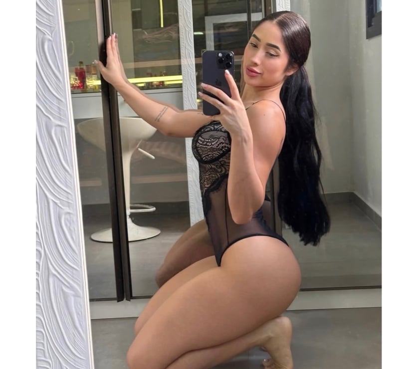 Escorts Slough Langley - Slough - Photos for 🔥 STUNNING & FRIENDLY PARTY GIRL 🔥 40£
