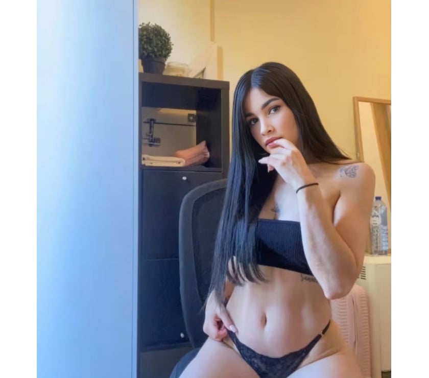 Escorts East Barnet Barnet - Photos for Manu Hot girl 💕💕