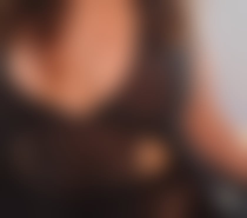 Escort Blandford Forum Dorset - Photos for Soft Hands Massage with Sarah