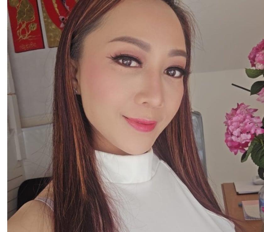 Photos for Hot oil massage