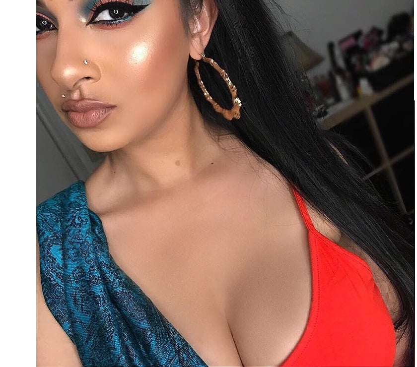 Escorts Bradford City Centre Bradford - Photos for 🦋Raja is back in to bredford fulfill your dreams💯💯