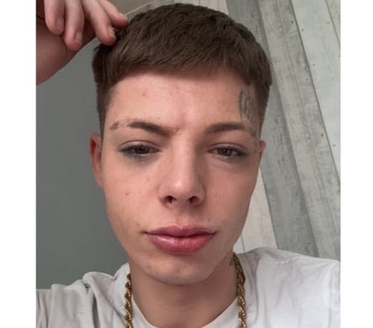 Photos for New British boy 21 available now x