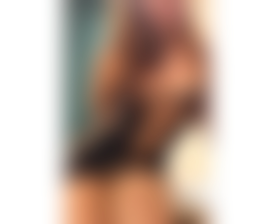 Transsexual Escorts Edinburgh Edinburgh - Photos for Marianna, a very good trans woman, offers all services.