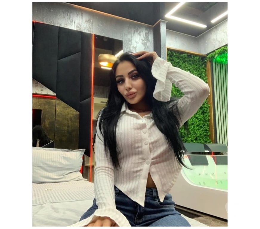Escorts Hertfordshire Dacorum - Photos for 💜💜new love in town D💜💜💜