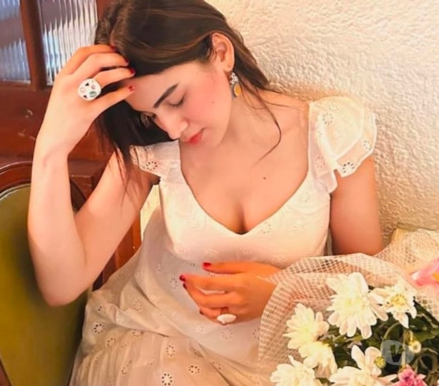 Escorts West Midlands Birmingham - Photos for Beautiful Indian companion in your town 