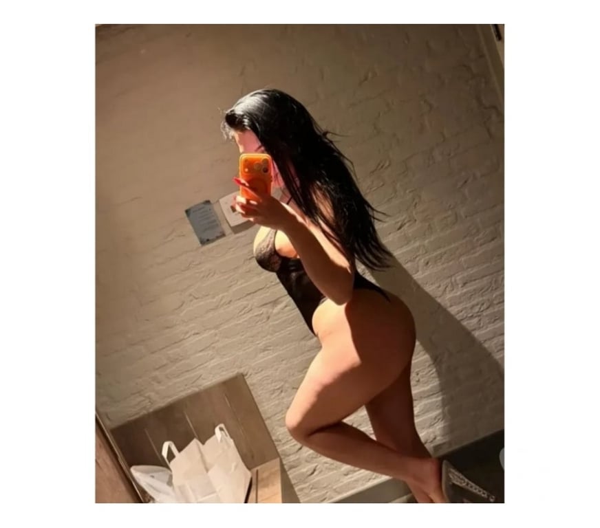 Escorts West Midlands Birmingham - Photos for Antonya party gils