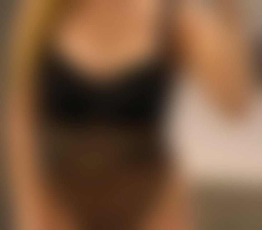 Escorts Staffordshire Stoke-on-Trent - Photos for HI There I m here for you big boob's big ass call me now