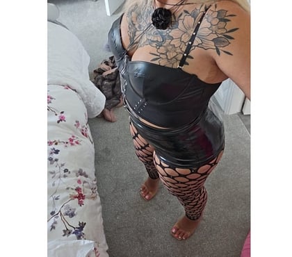 Car Meets Escorts & Erotic Massage Chelmsley Wood Solihull - Photos for OUTCALL ONLY NO INCALL! SUPERMILF 57 🤩😛