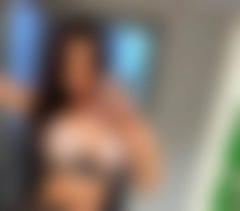 Escort London City Airport East London - Photos for Hottt 🔥🔥🔥t and 100% Real❤️‍🔥