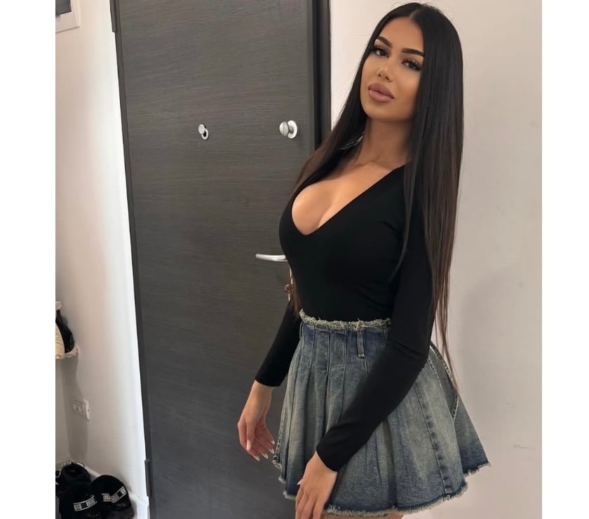  Escorts Wigan Town Centre Wigan - Photos for Hi guys , I’m betty new in town, party 🍾❤️