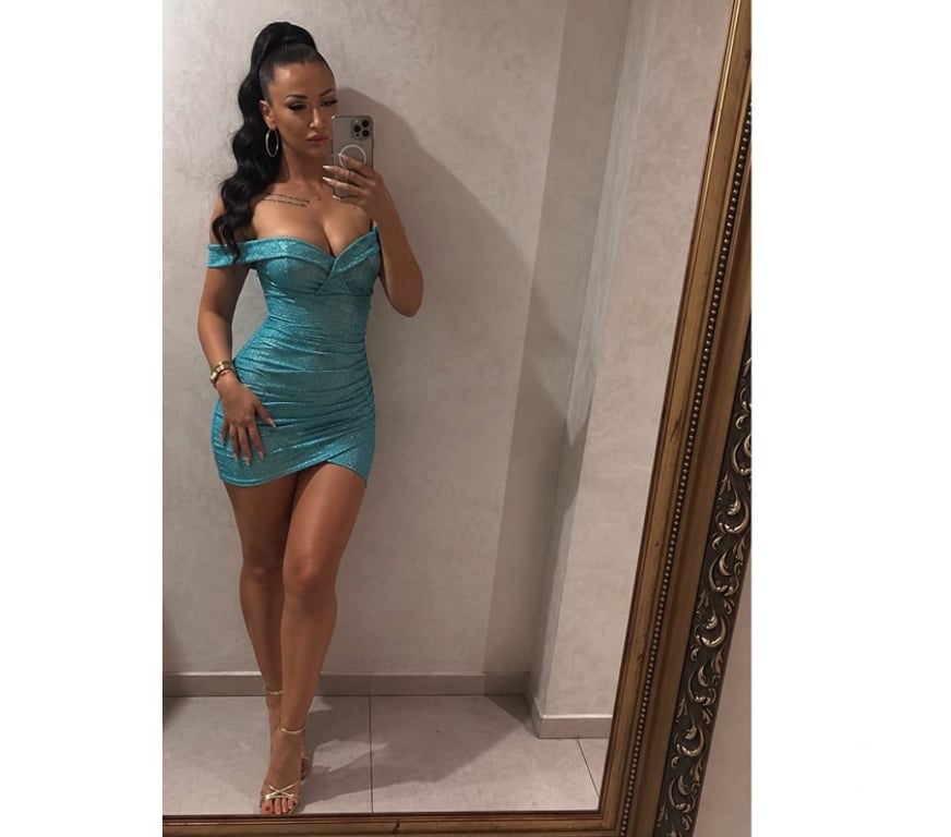 Escorts Merseyside Wirral - Photos for Dolly high class escort 🍒Call me 📞 New in town 😘