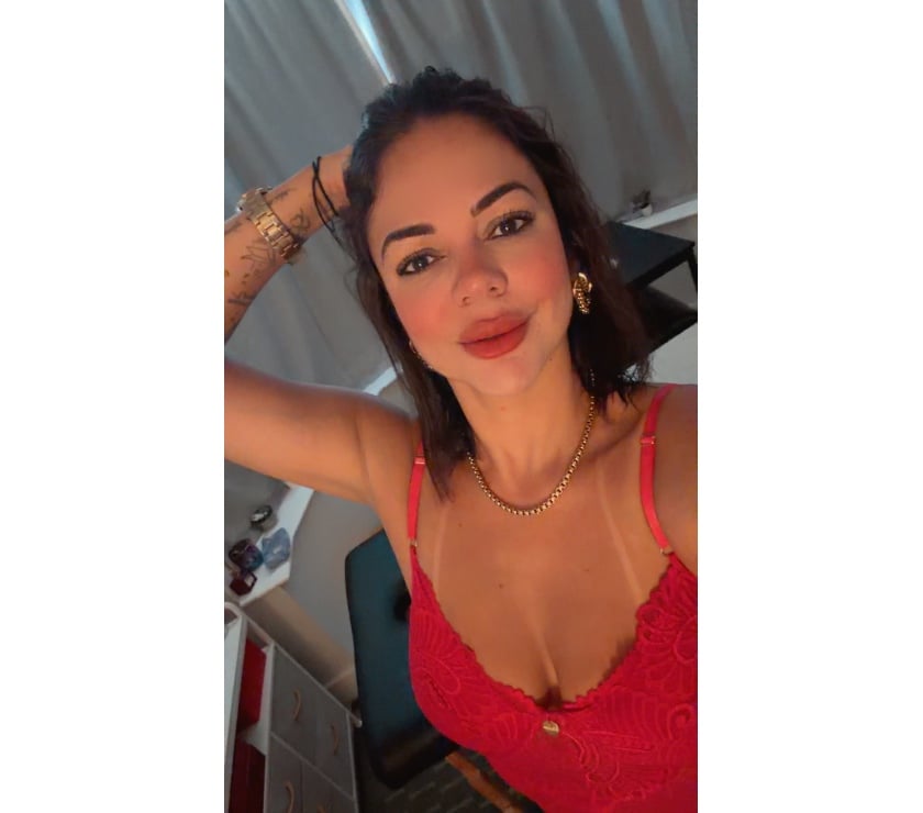 Escorts North West London Cricklewood - North West London - Photos for 🍑🇧🇷 LAURA⭐SEXY BRAZILIAN⭐MASSAGE GIRL🧡🍑