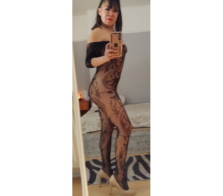 Escorts South East London Croydon - Photos for TANIA HOT, BEAUTIFUL, SENSUAL, AND A PARTY GIRL