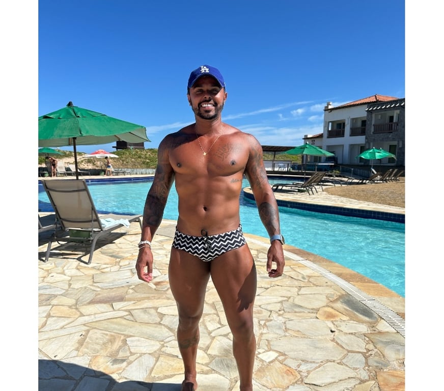  Gay massage Merseyside Sefton - Photos for Leonardo Brazilian full service