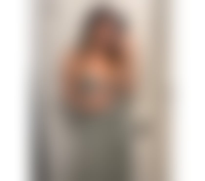 Trans Escorts East London Canary Wharf - East London - Photos for Elegant TS companion — classy, friendly & unforgettable