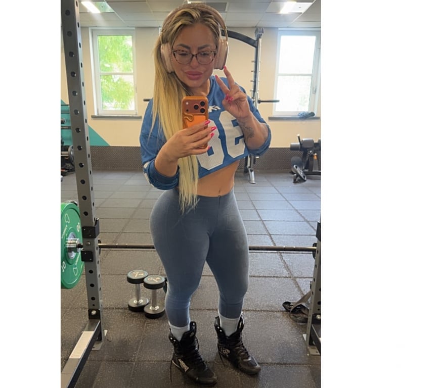 Escorts North London Bruce Grove Station - North London - Photos for KA@BLOND🍑BigAss👅GIrL💃P@rty