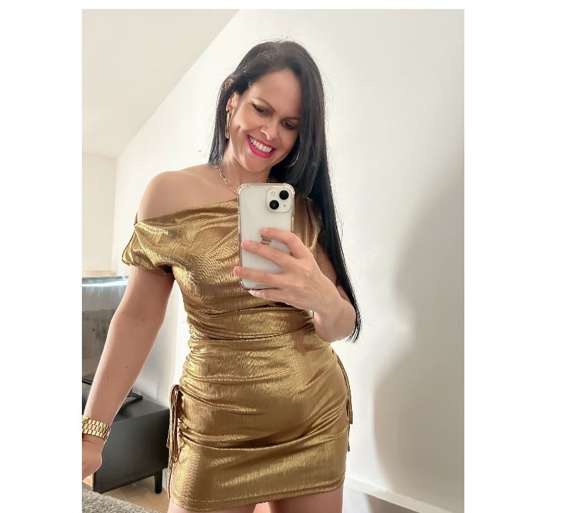 Escorts Cornwall Newquay - Cornwall - Photos for Julia Hollywood Star