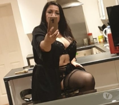 Escorts Cuffley Welwyn Hatfield - Photos for Sexy Latina, affectionate, professional relaxing massage