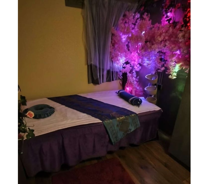 Escorts Greater Manchester Stockport - Photos for NATURE HEALTH SPA & MASSAGE CENTER