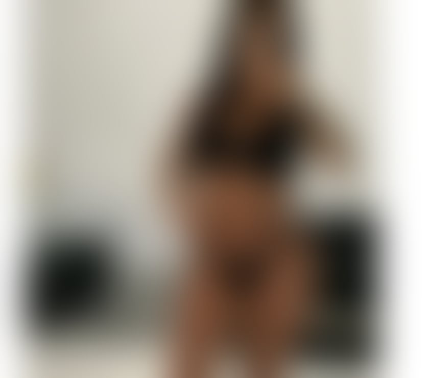 LAURITA PARTY GIRL NEW IN TOWN 🔥INC&OUT