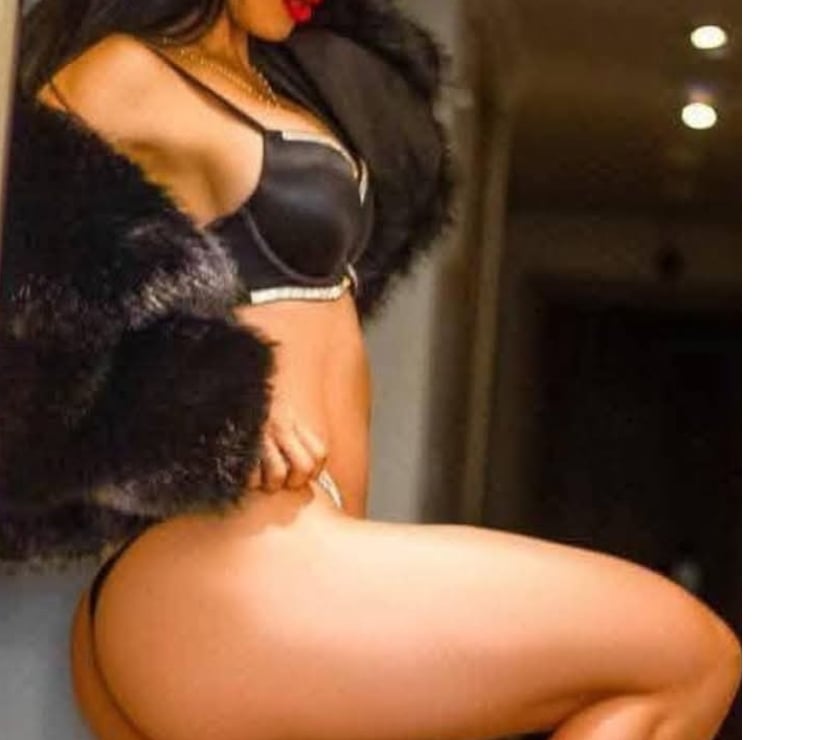 Escort Paisley Renfrewshire - Photos for OUTCALL...OUTCALL