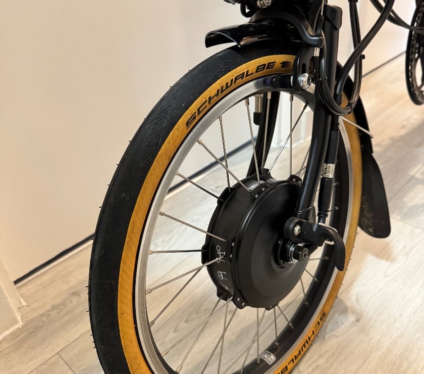 Fishing tackle South West London Mortlake - South West London - Photos for Brompton Electric P Line Urban Mid Handle Bar Folding Black