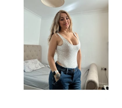 Escorts Pinner Harrow - Photos for PAULA PARTY MILF COLOMBIAN GIRL