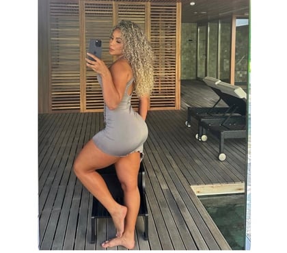 Escort Addlestone Runnymede - Photos for Tantric massage , Dip tissue with Laura