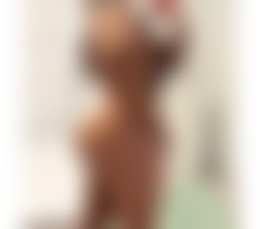 Escorts West Yorkshire Bradford - Photos for British Desi Nijaabi
