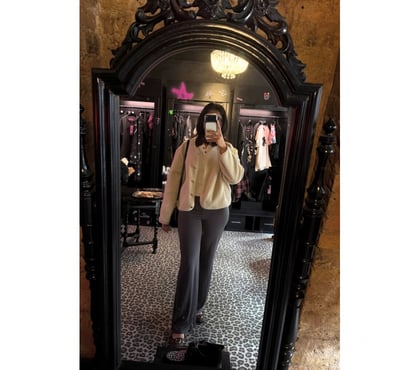  Escorts Wembley Park North West London - Photos for Indian girl available for escort service in Wembley park