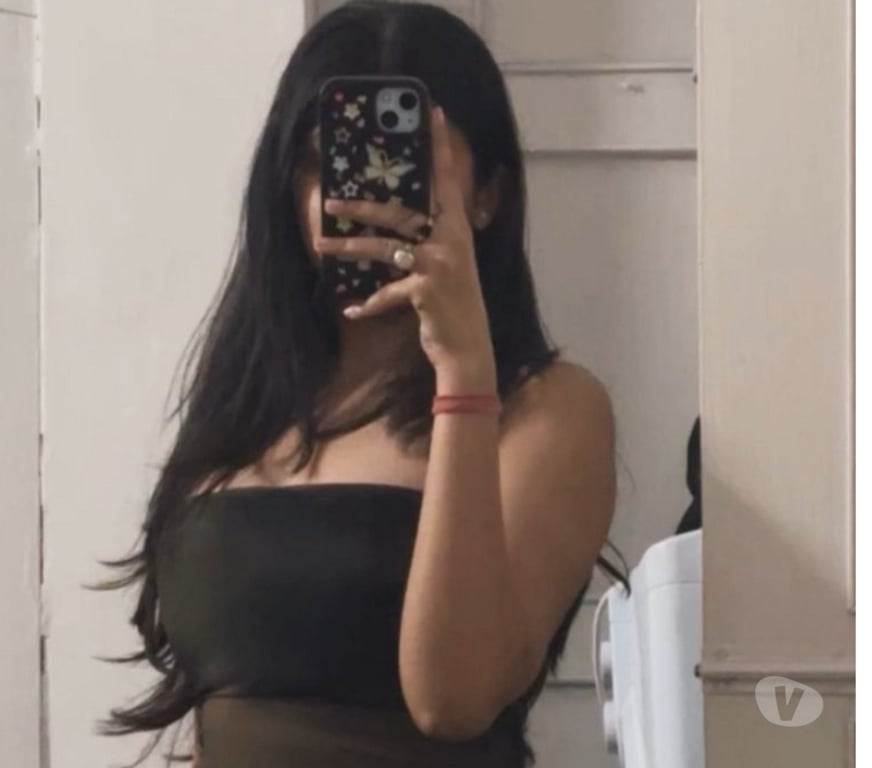 Escorts East London Havering - Photos for INDIAN CLASSY & ATTRACTIVE INDEPENDENT GIRL AVAILABLE