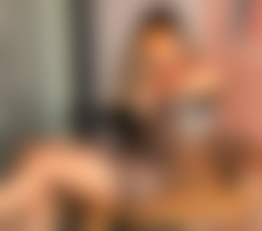Escorts West Midlands Solihull - Photos for Sexy hot body 🔥 blonde Latino yasmyn 🔥 party 🥂