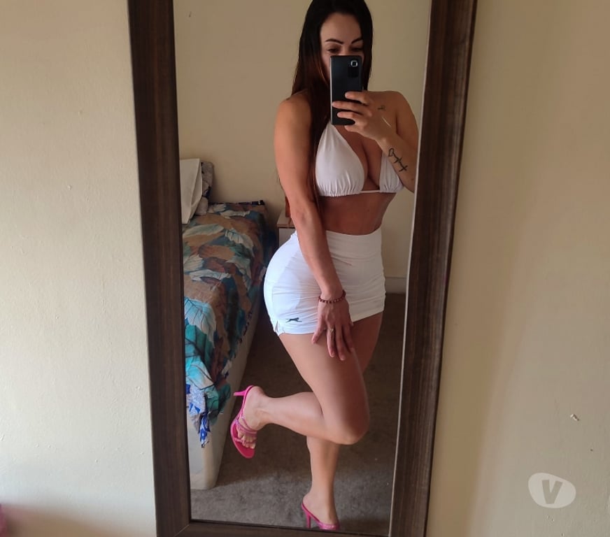 Escorts Hertfordshire Broxbourne - Photos for Sexy, naughty, affectionate Colombian woman offering a relax