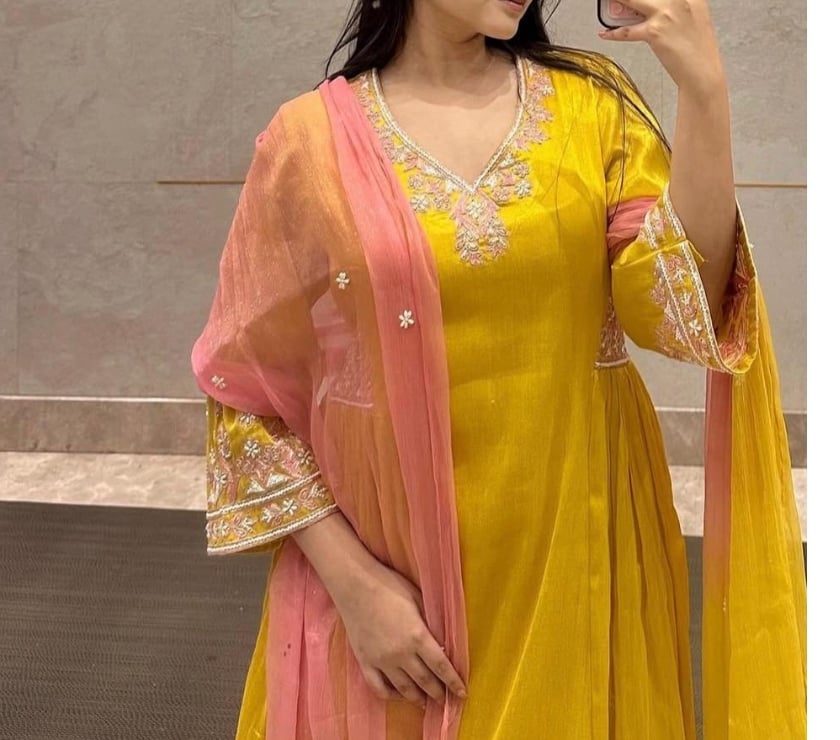 Escorts Aldershot Rushmoor - Photos for New Indian Tamil Girl In Aldershot