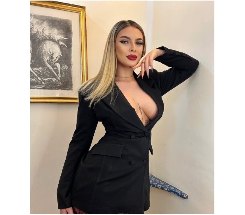 Escorts Bedfordshire Luton - Photos for 🥰Adelle🥰 : Escort og Massage.