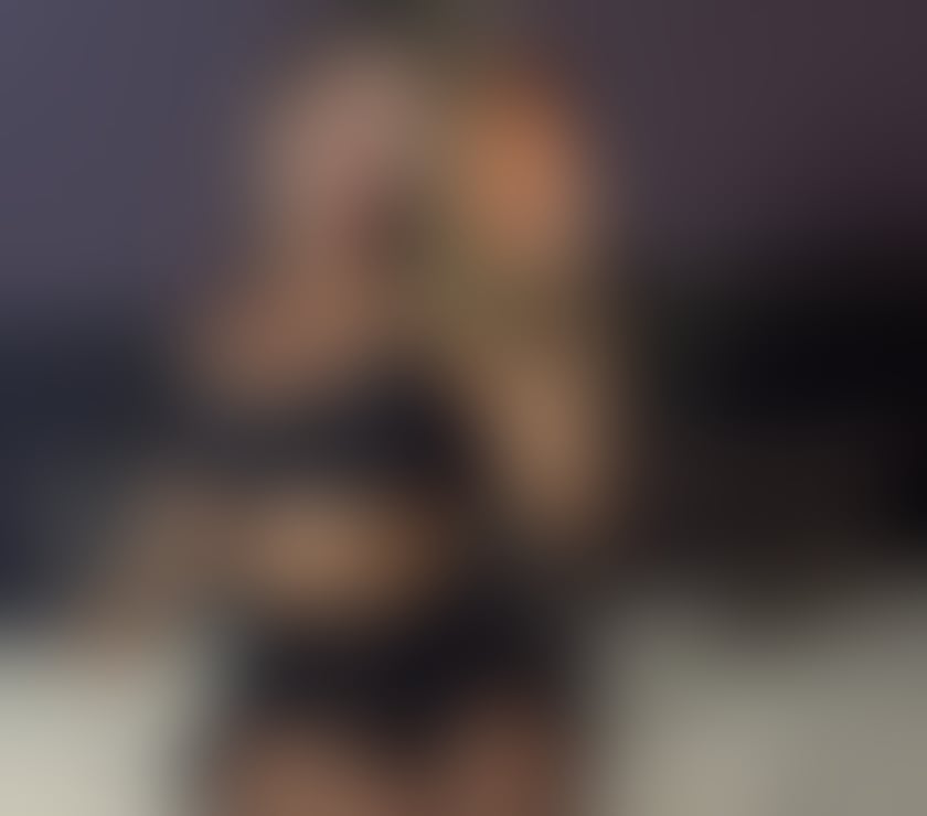 Escorts Barkham Wokingham - Photos for New in town • Total discretion”❤️ LUIZA PARTY