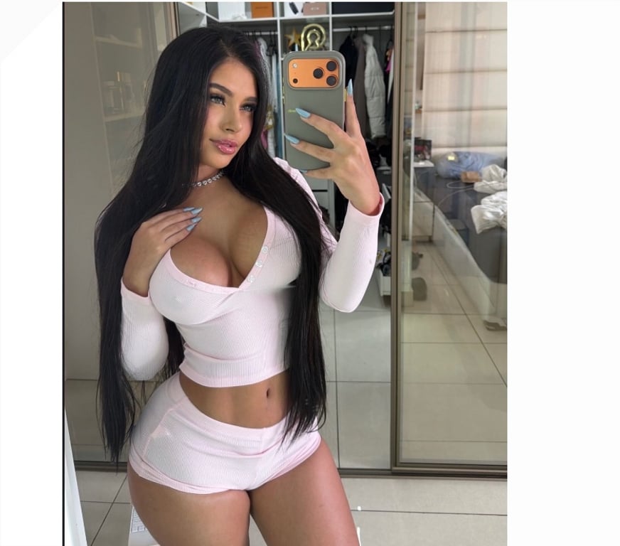 Escorts Nottinghamshire Nottingham - Photos for Bia Hot Brazilian 🔥 Natural body 🔥