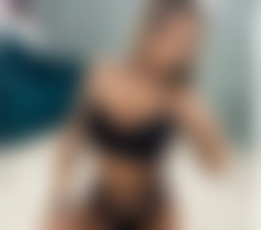  Escorts & Erotic Massage Tunbridge Wells Town Centre Tunbridge Wells - Photos for Bunny blonde here❤️Party girl🎉Only outcall