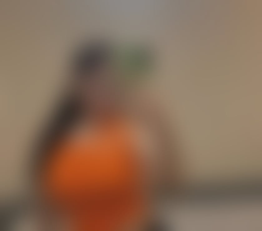 Hot and sexy asian girl for incall and outcall