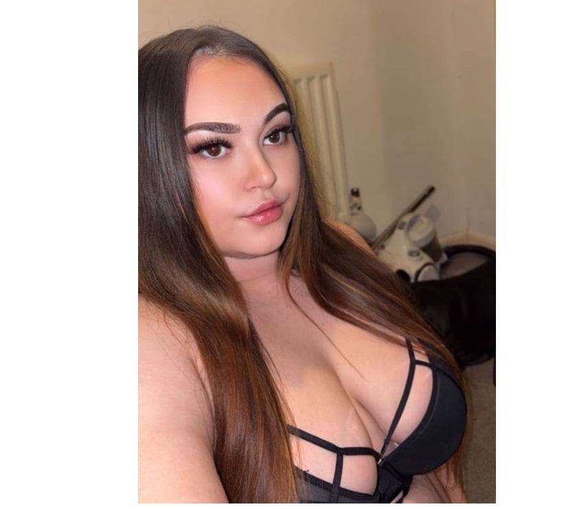 Escorts West Midlands Wolverhampton - Photos for English Chanel🔥Vidcall&Content🔥Big Tits Big Ass💦