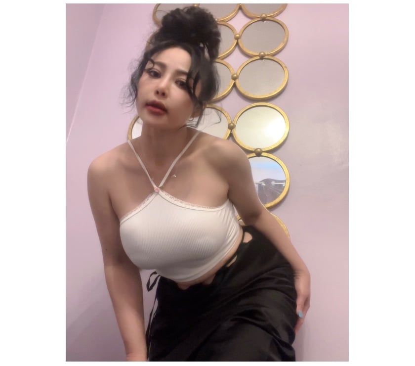 Escorts South Yorkshire Barnsley - Photos for Thai sweet ploy now in Barnsley just weekend 😘😘😘