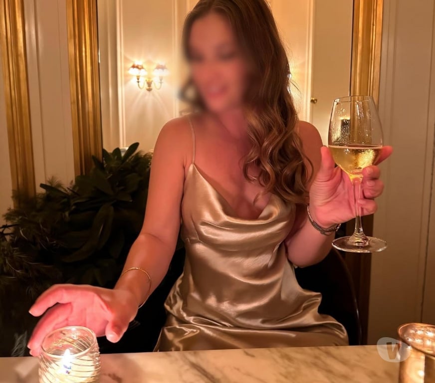 Escorts South West London Earls Court - South West London - Photos for Tantric Body To Body massage