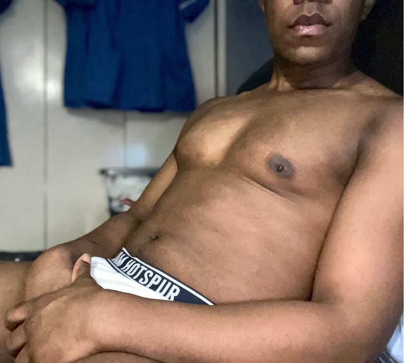  Gay massage Barnet High Barnet - Barnet - Photos for Bi Hung Guy Free Outcall Afternoon Evening