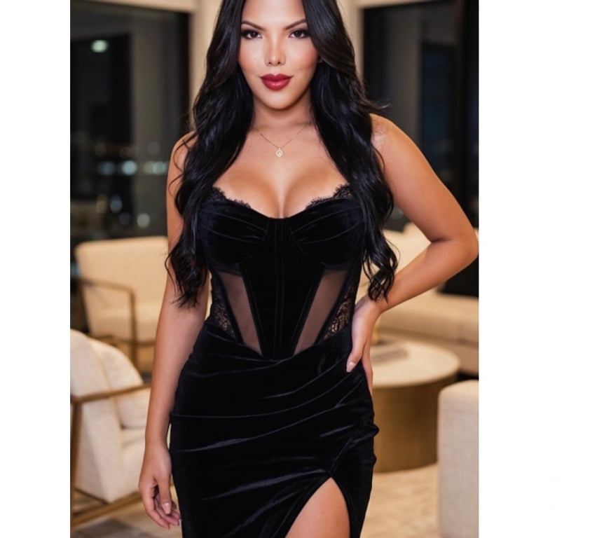 Escorts East London Canary Wharf - East London - Photos for Olhos Profundos e Febre Latina 🌶️ 🔥