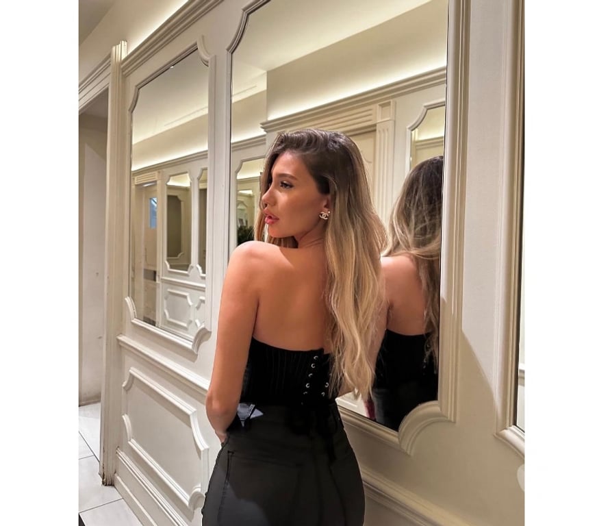 Escorts South West London Richmond upon Thames - Photos for 🍷Brazilian girl,new in town,loves Party🍷☎️