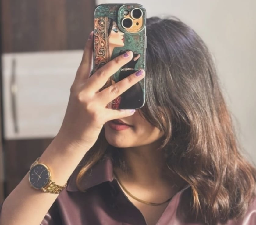 Friendly genuine sweet indian girl