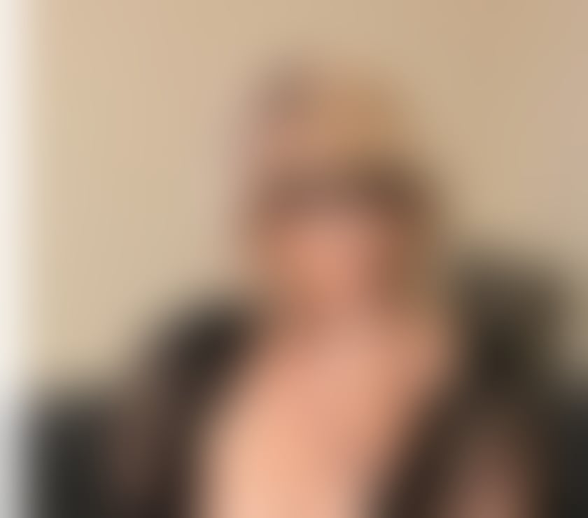 Escorts Goodmayes Station East London - Photos for HI ME NAME ZARA! IN BARKING!! LONGBRIDGE RD!!😘😘😘