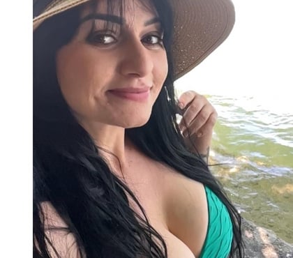 Escort Aldgate East East London - Photos for Massage in Whitechapel – Professional