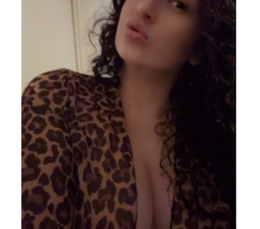 Escorts Merseyside Liverpool - Photos for Ranya new party princess incall and outfall!